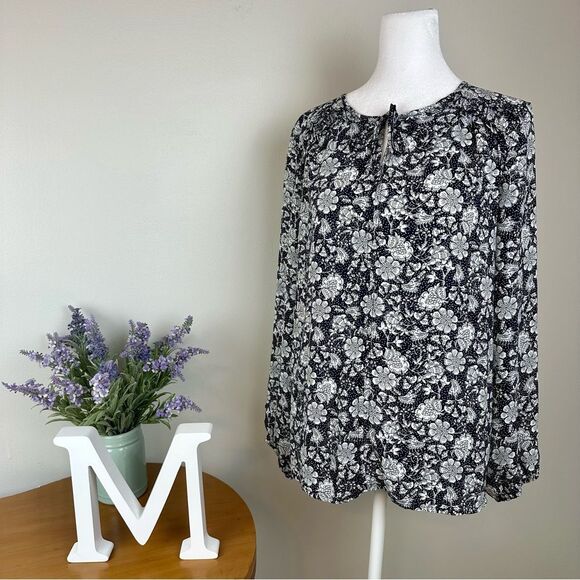 Loft Blue & White Floral Ruffle Tie Neck Blouse - size Medium - EUC - Picture 1 of 5